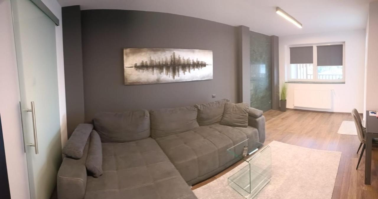 New Apartment Apartament Modern Recent Construit Modern Ujepitesu Tarsashazi Lakresz Miercurea Ciuc Buitenkant foto